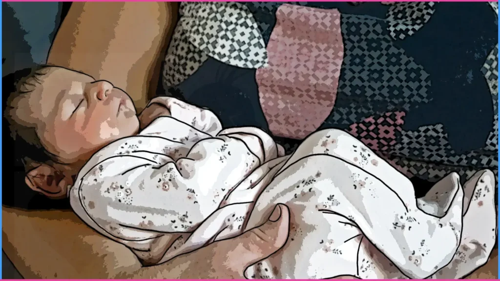 Baba nagymamája karjaiban alszik