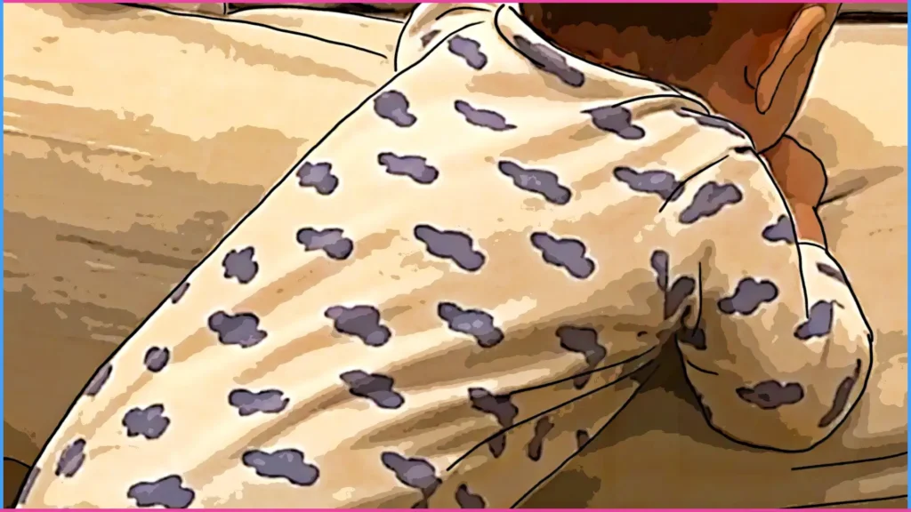 11 hónapos baba ágyba kapaszkodva felállással próbálkozik