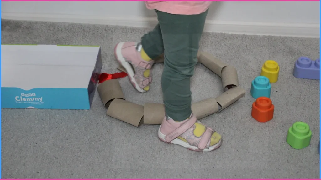 Szem-láb koordinációs játékok