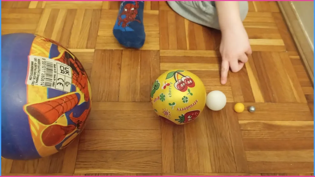 Hasonlítsunk. Logikai gondolkodást fejlesztő játék 3-4 éveseknek