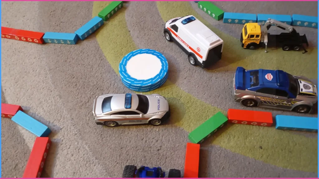 Körforgalom. Közlekedős játék kicsiknek 