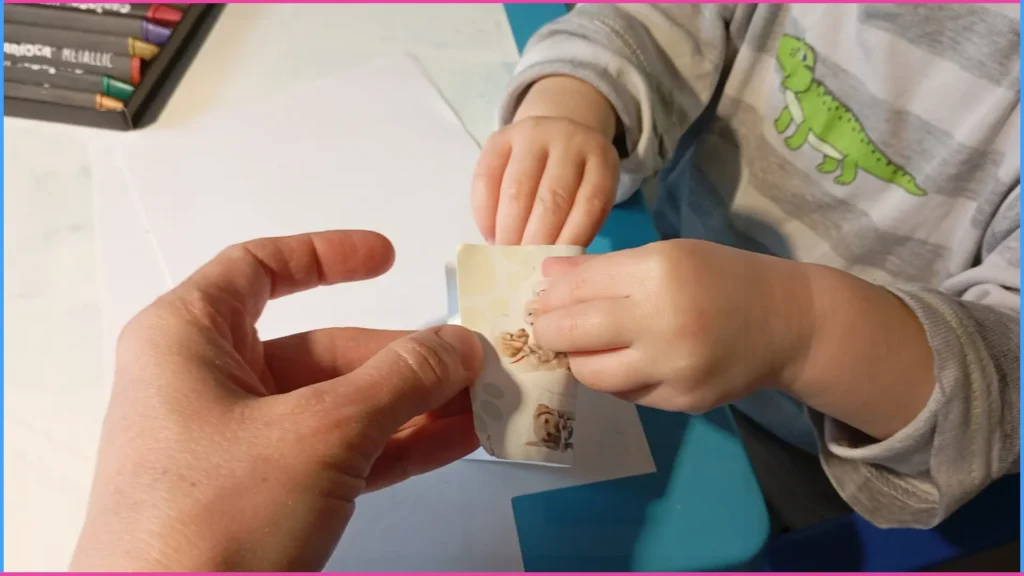 Finommotorika fejlesztése játékosan 1,5-2 éves korban