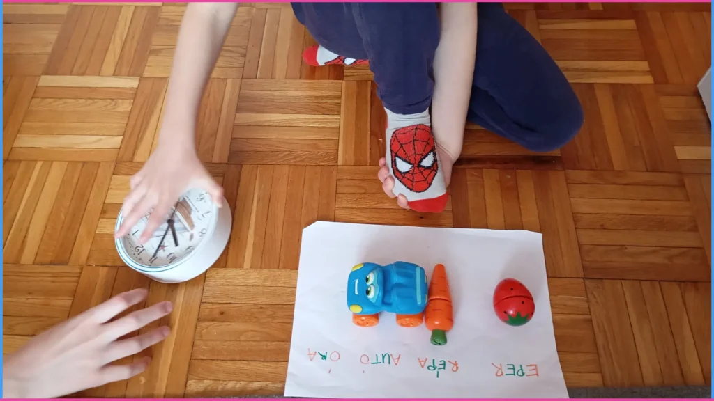 Szólánc játék a 3-4 éves gyermek szókincsének bővítésére