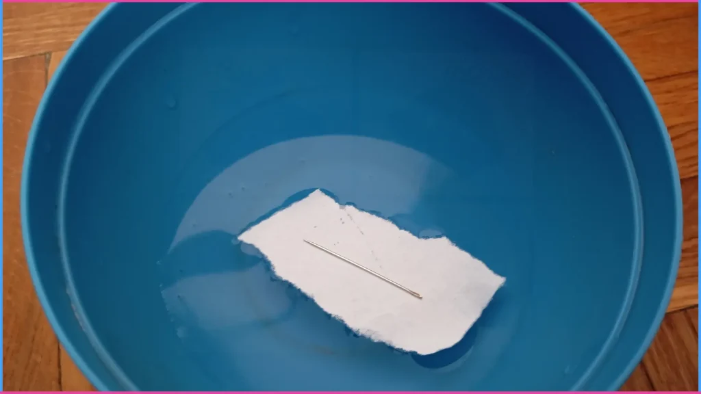 Játék házilag készített iránytűvel 